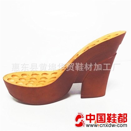 新上市厂家直销最新款环保PU鞋底橡胶鞋底,批发