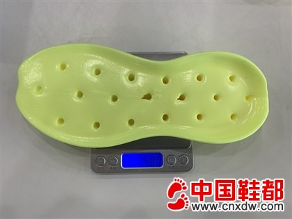新一代超临界发泡鞋底