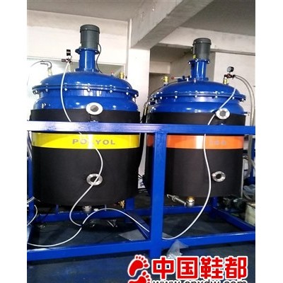 聚氨酯鞋底中底设备 环戊烷高压发泡机