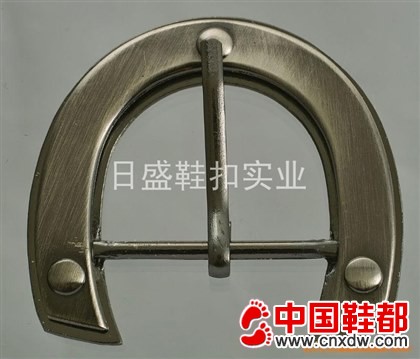 批发五金鞋扣、花扣、鞋材