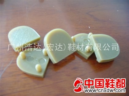 热销中 大量供应TPU鞋跟天皮