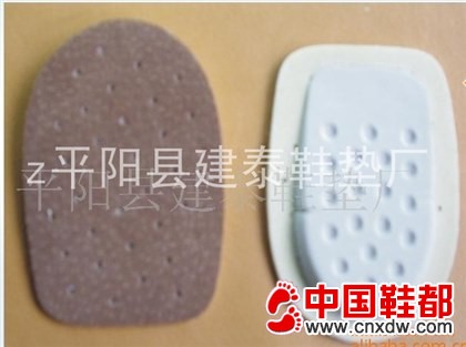 真皮后跟垫