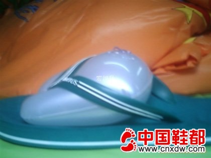 充气拖鞋撑