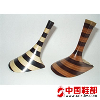 层皮鞋跟