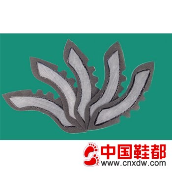 鞋前衬