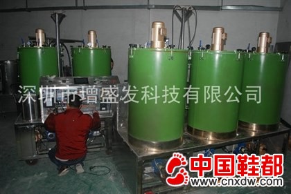PU铭牌机器 PU聚氨酯 PU流水线 PU跑道原料