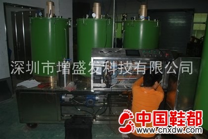 制鞋机械设备　PU原料　PU机器流水线　制鞋专用机械