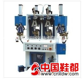 后踵定型机