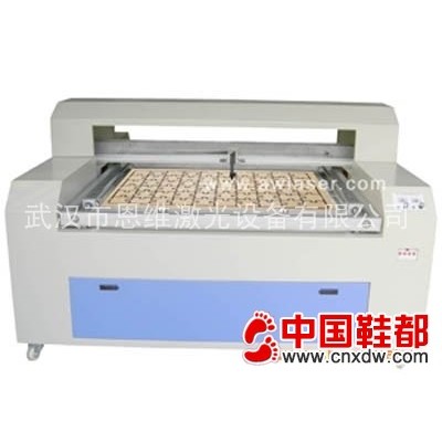 对切刀模激光切割机100000元300W