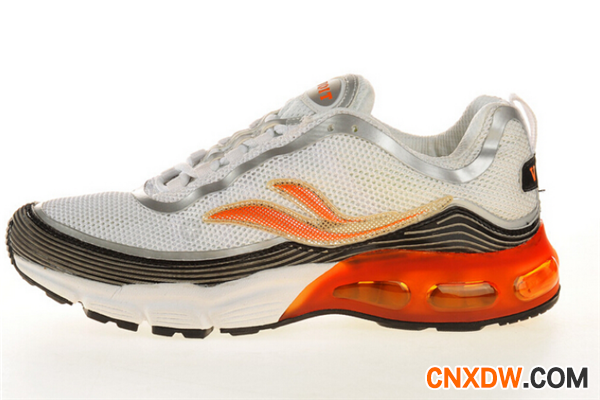 康达运动鞋加盟