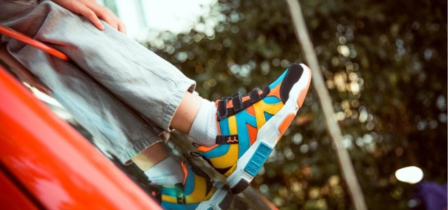 BANDZ班队长学系列学汉字款强势登场，创领童鞋时尚潮流