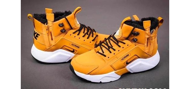 现金危机、濒临破产，耐克如何从“一个想法”变成“全球第一”