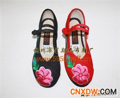 绣花鞋加工 布鞋厂家直销 复古绣花鞋 7853纯棉布鞋 跳舞鞋