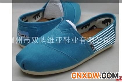 toms帆布鞋额