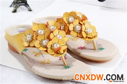 正品女凉鞋水晶串珠甜美花朵人字拖平底坡跟珍珠水钻拖鞋蝴蝶结