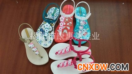 中小童吹气凉鞋
