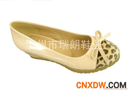 休闲女鞋