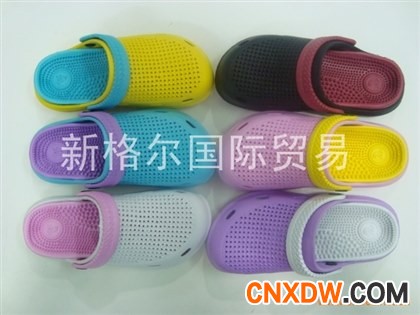 双色沙滩拖，2012网格洞洞鞋，细孔花园鞋，CROCS新款，按摩拖鞋