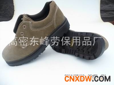 橄榄绿色反绒牛皮低帮劳保鞋