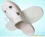 Z厂家供应优质皮四孔拖鞋/网眼鞋/棉..