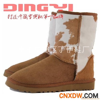 丁伊98825中筒栗白经典胎牛毛雪地靴