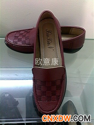休闲包子鞋