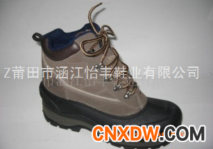登山鞋