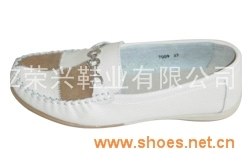 皮鞋