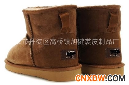 5854羊皮毛一体雪地靴批发加盟