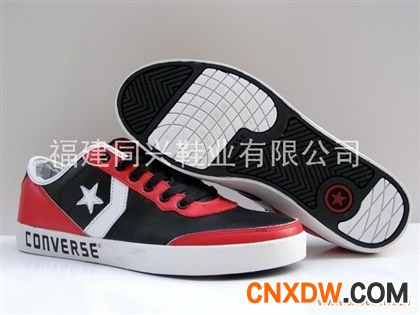 匡威休闲鞋