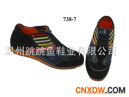 休闲情侣鞋