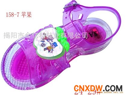 供应水晶童鞋1