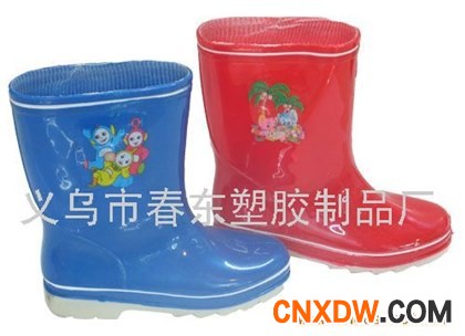 儿童雨鞋