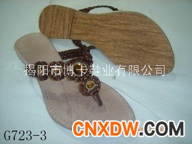 编织带面拖鞋
