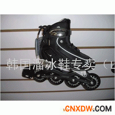 溜冰鞋.耐克