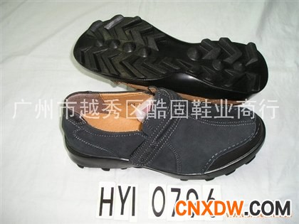 男装休闲鞋