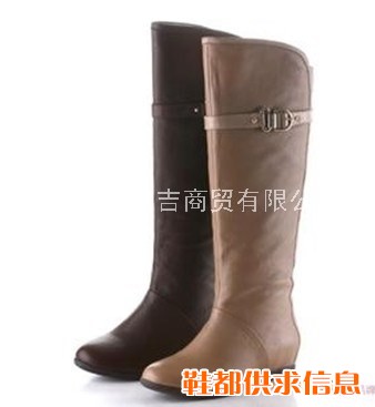贝迪娜 长筒 皮带扣 内增高 坡跟时尚女鞋
