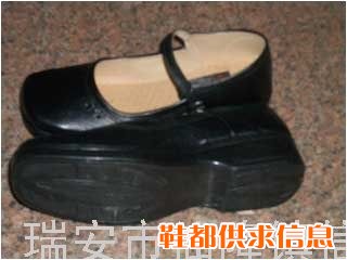 注塑鞋(PU)方口鞋