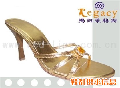 供应时装鞋、工艺女鞋、工艺鞋