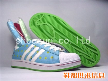 HOT!!! clothes jeans bags! puma jordan bape gucci prada shoe
