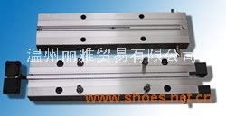 塑料拉头模具