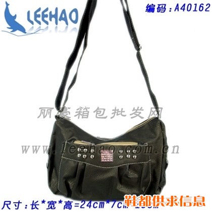 pu 皮休闲单肩包