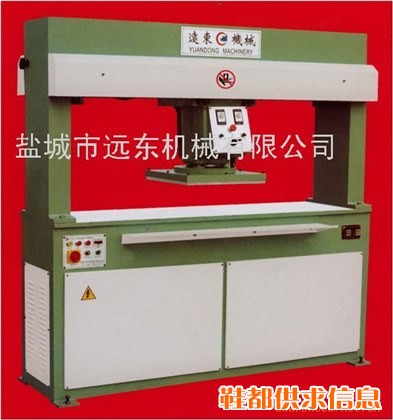 XCLL2-250型液压龙门移动式裁断机