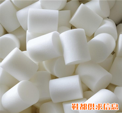 白色海绵柱