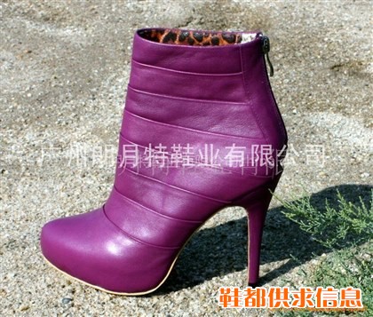 供应羊皮时髦短靴，外贸真皮新款女靴