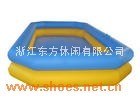 水上游泳池