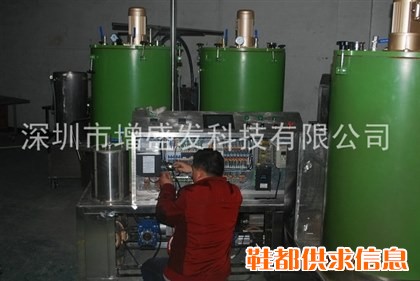 PU手机防滑垫机器 PU机器设备 PU弹性体机器