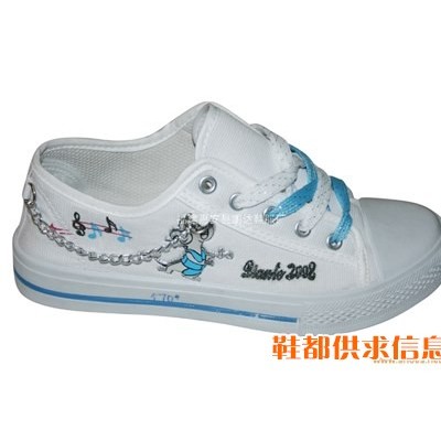 帆布鞋 570a