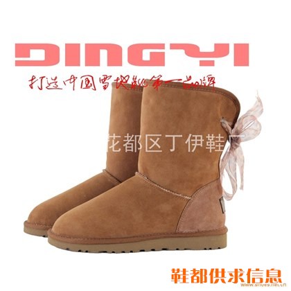 丁伊8142栗色中筒搭蝴蝶结俏丽雪地靴