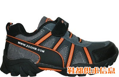 登山鞋 7218_c
